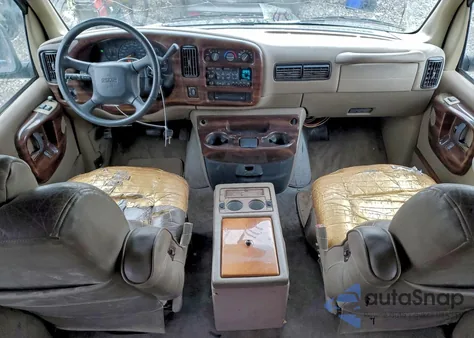 2000 GMC Savana Rv G1500 z USA, uszkodzony, nr VIN 1GDFG15R1Y1260024